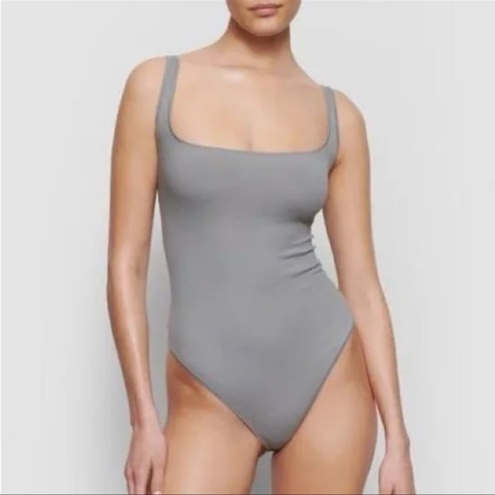 SKIMS Ribbed Stretch Cotton Thong Bodysuit – NWT - Pacific Gray - Size 3X